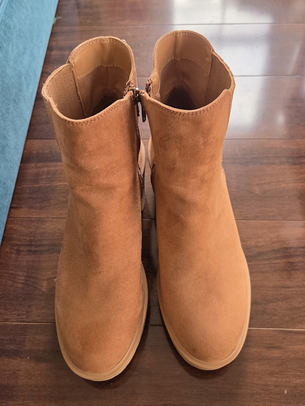 Women's Tan Suede Ankle Boots - Classic Block Heel Size 7.5